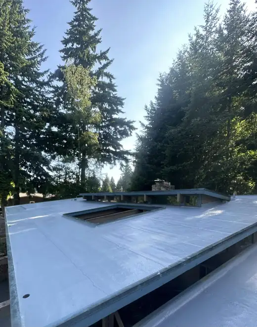 Roofing job photo 33