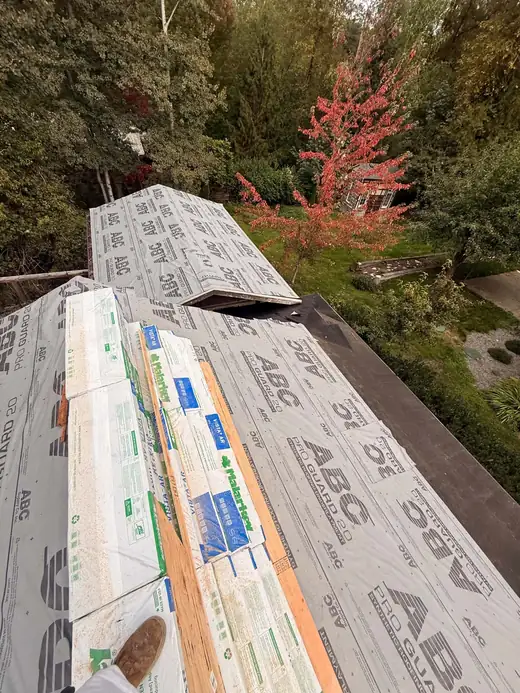 Roofing job photo 46