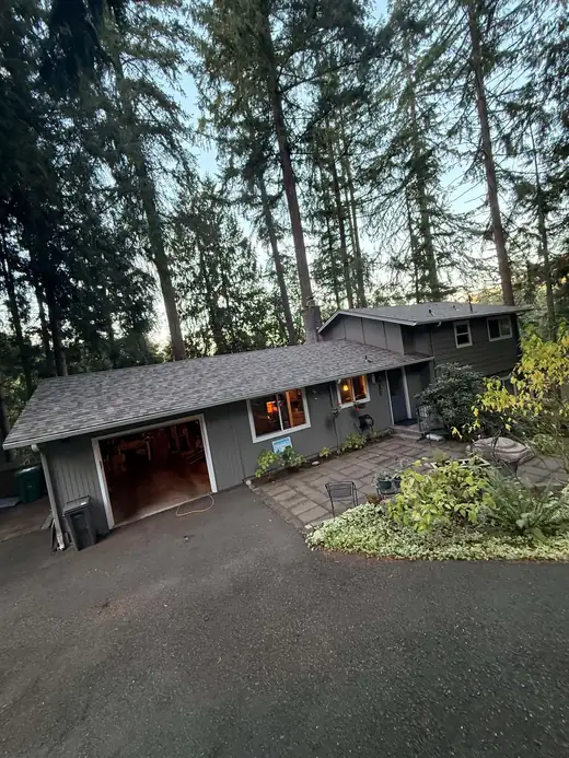 Roofing job photo 51