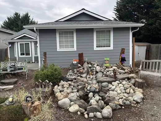 Siding job photo 80